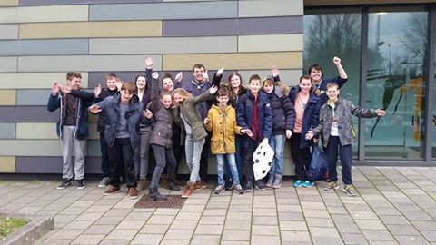 Zeeverkenners in het zwembad