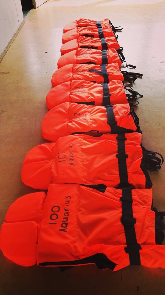 Nieuwe reddingsvesten aangeschaft